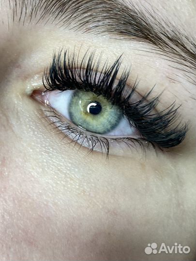 Наращивание ресниц/Оформление бровей