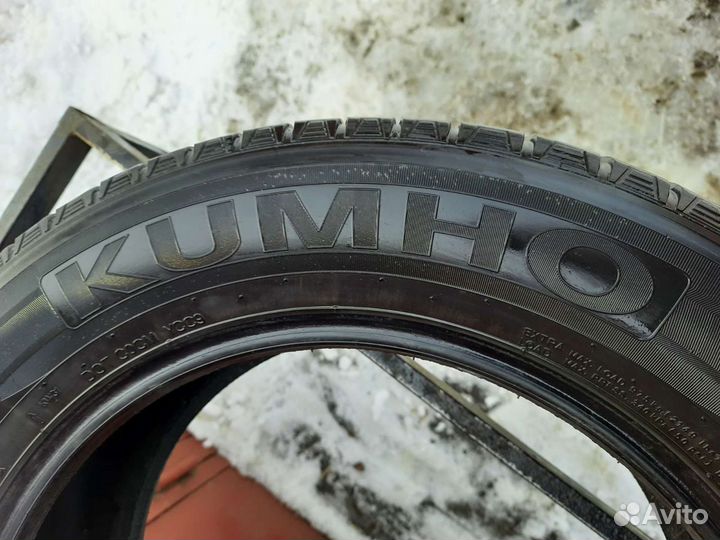 Kumho I'Zen KW31 235/60 R18 107R