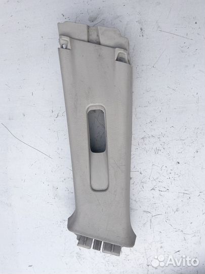 Обшивка средней стойки салона Mazda 3 BL