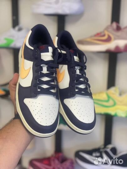 Кроссовки Nike Dunk Low