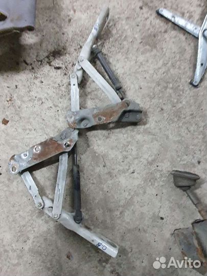 Петли багажника на опель вектра