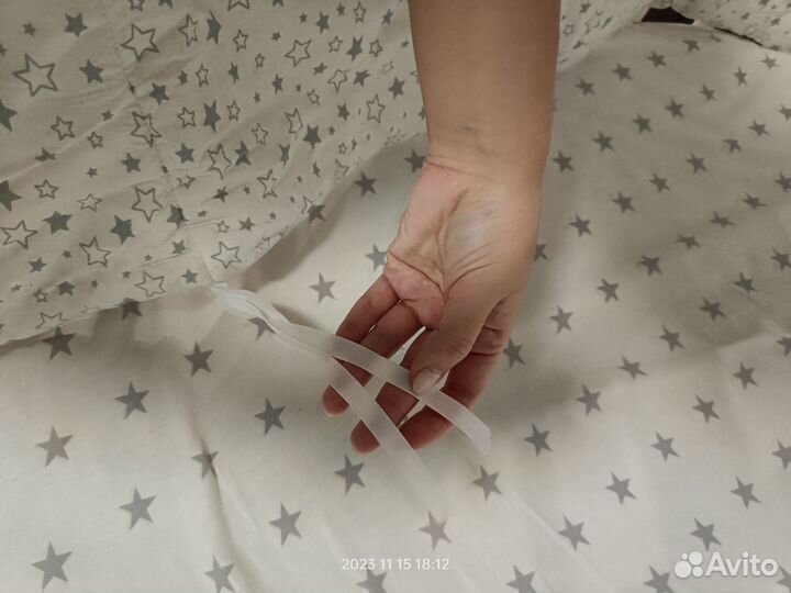 Бортик на кроватку
