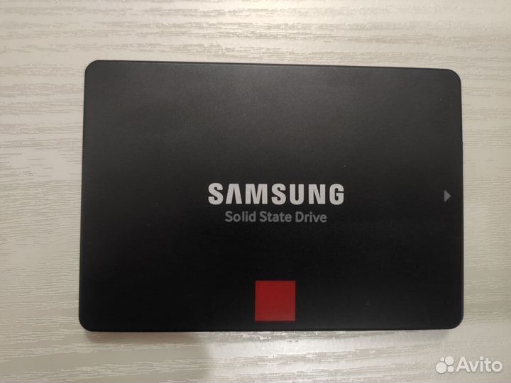 Samsung 860 Pro 512GB