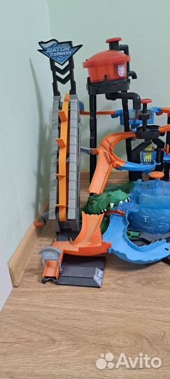 Трек Hot wheels невообразимая автомойка