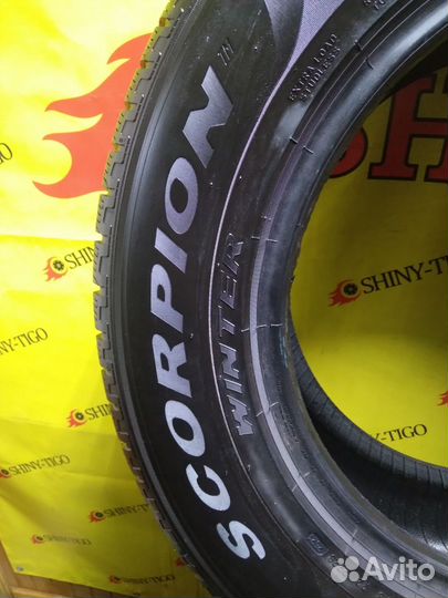 Pirelli Scorpion Winter 235/65 R17 108H