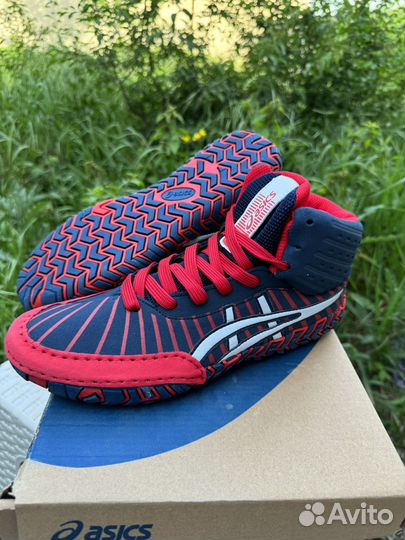 Борцовки asics aggressor