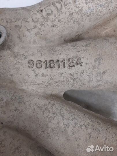 Коллектор впускной Daewoo Nexia