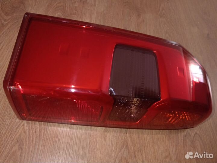Задний фонарь ниссан патрол сафари