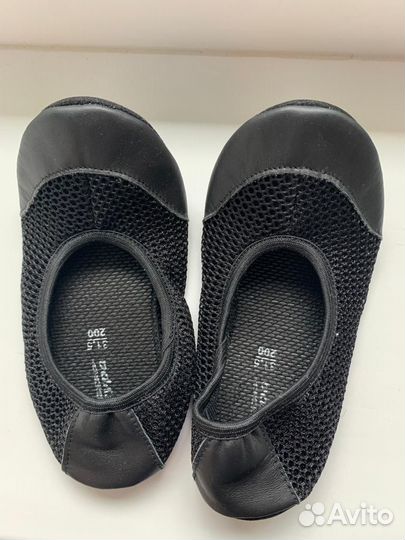 Чешки черные