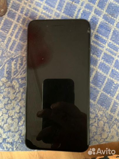 iPhone 8 Plus, 64 ГБ