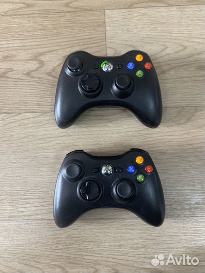 Xbox 360 прошитый+2 геймпада+киннект