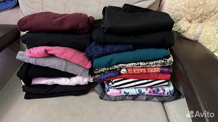 Одежда женская 42/44 размер пакетом