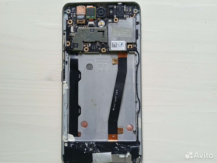 Телефон Lenovo s1la40 на запчасти