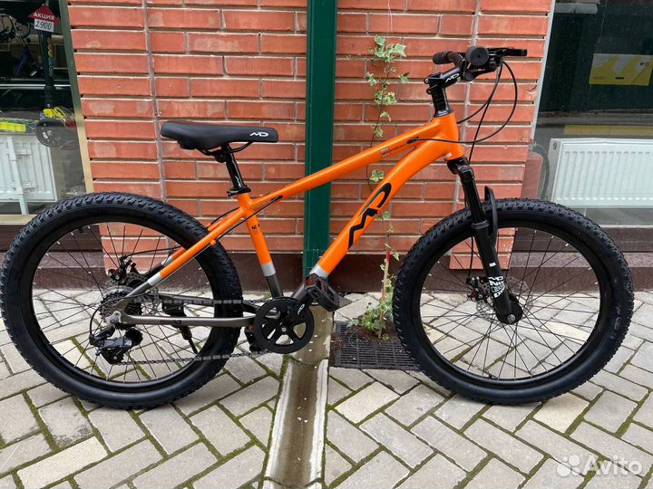 Велосипед новый Алюминий полуфэт R 24