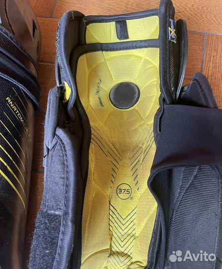 Хоккейные наколенники bauer supreme 1s