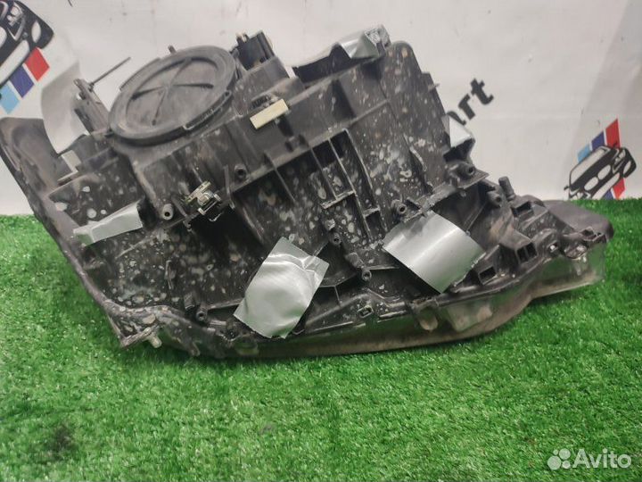 Фара ксеноновая левая Bmw 320D F30 N47D20C 2012