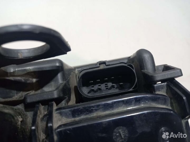 Фара v10 w12 правая ауди а8 audi s8