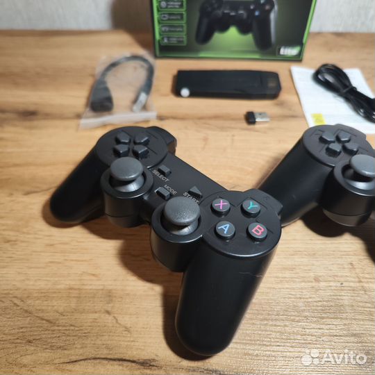 Игровая приставка game stick 64gb