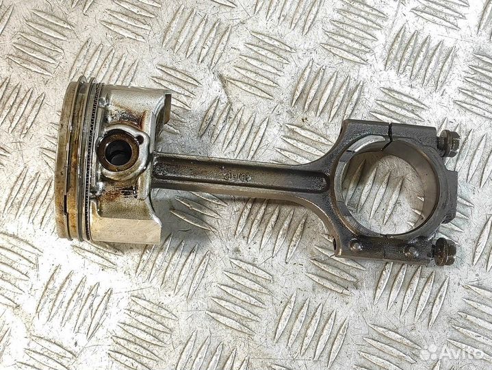 Поршень с шатуном Chery Fora 2006-2010