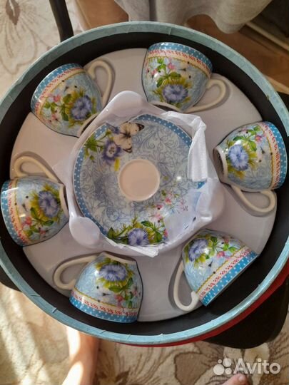 Сервизы чайные, кофейные