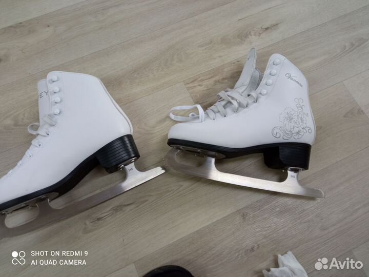 Коньки фигурные