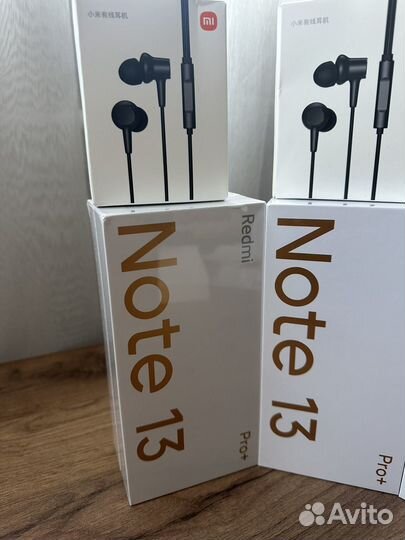 Xiaomi Redmi Note 13 Pro+, 12/512 ГБ