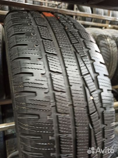 Goodyear UltraGrip Performance 215/55 R17
