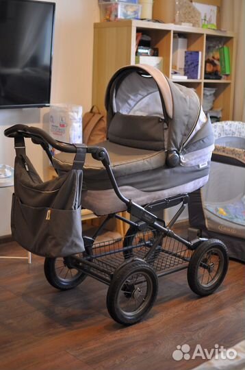 Коляска-люлька (Inglesina comfort)