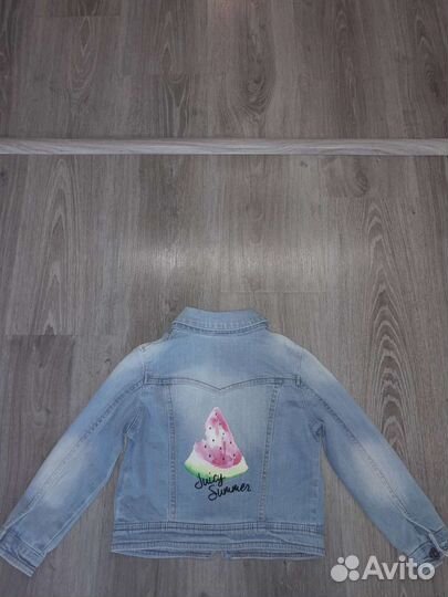 Джинсовая куртка для девочки 110р