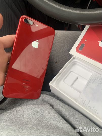 iPhone 8 Plus, 64 ГБ