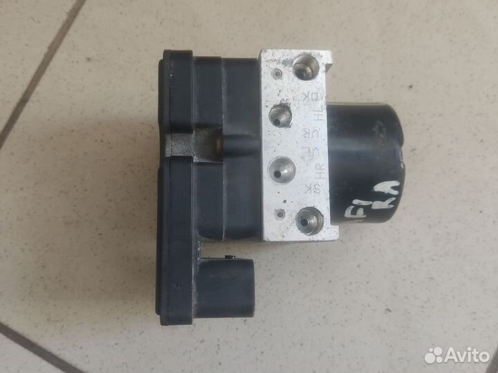 Блок ABS Opel Zafira B Astra H