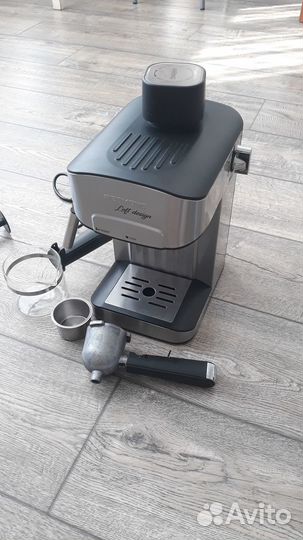 Кофеварка рожковая Redmond