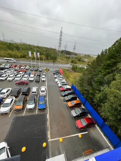 Здание, 3200 м²