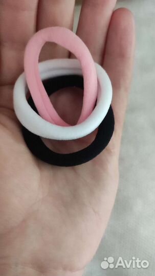 Резинка для волос из плюшевой пряжи