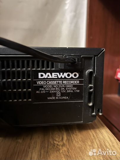 Видеомагнитофон daewoo dvr -1989D