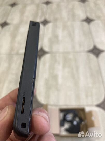 Микрокомпьютер Intel Compute Stick (STK1AW32SC)