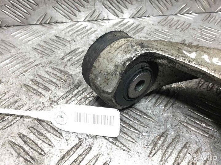 Рычаг передний правый Alfa Romeo 147 60657246 AR32104