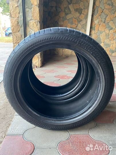 Bridgestone Potenza S001 255/40 R17