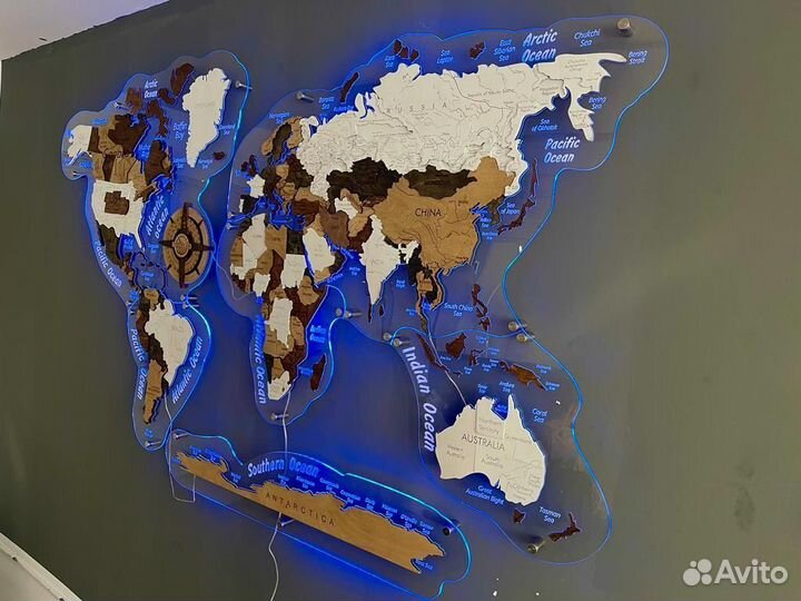 Карта мира на стену с подсветкой