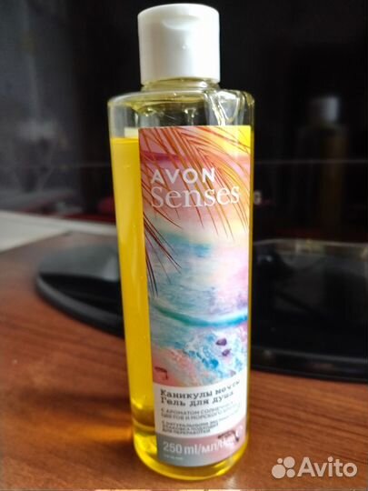 Avon Senses. Гель для душа жен