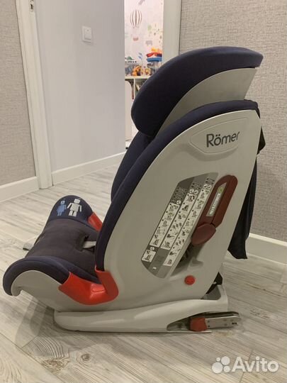 Автокресло romer