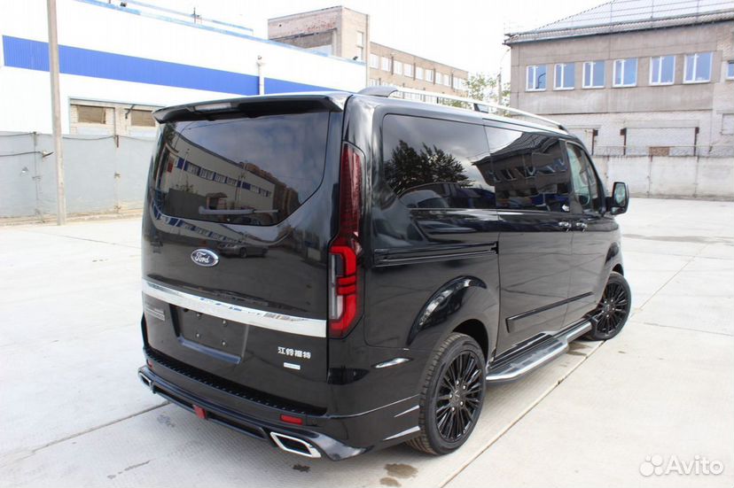 Ford Tourneo Custom 2.0 AT, 2024