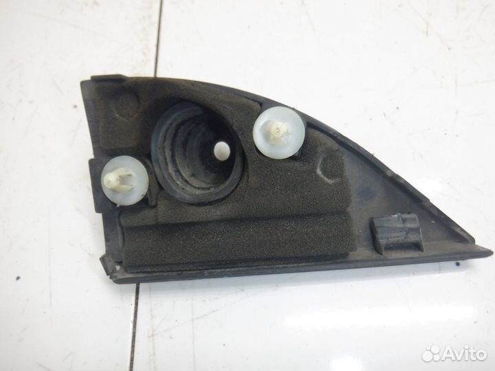 Крышка зеркала внутренняя Mitsubishi Space Star