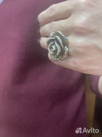 Серебряное кольцо