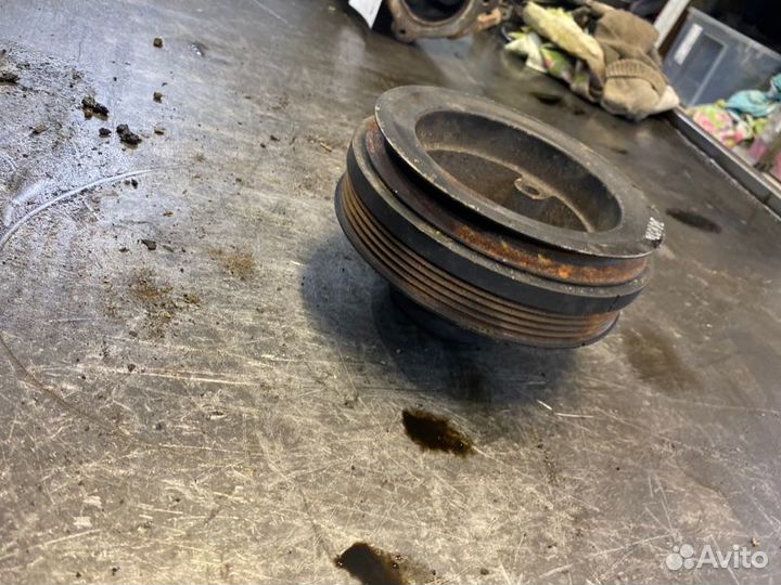 Шкив коленвала Mitsubishi Pajero V6 6G74