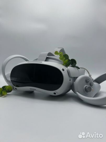 Шлем виртуальной реальности Pico 4 256gb