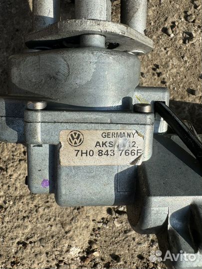 Доводчик боковой двери T 5