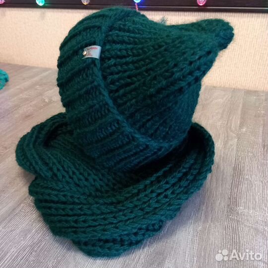 Комплект шапка и снуд