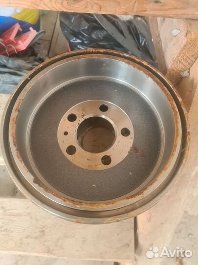 Диски тормозные и поршеня