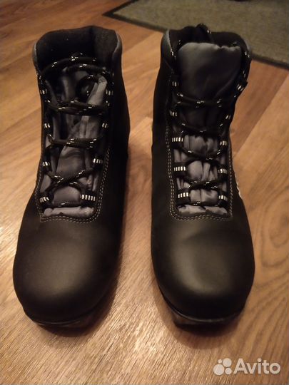 Лыжные ботинки nordway 40